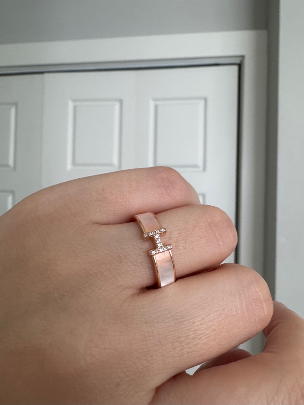 H Logo Mother of Pearl Rose Gold Ring with CZ